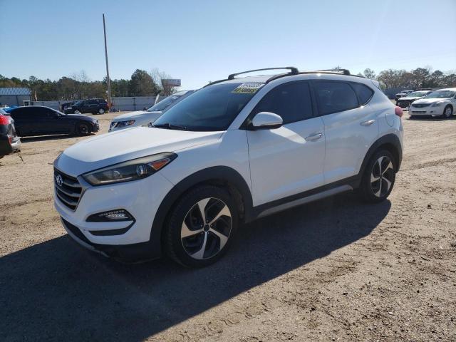  HYUNDAI TUCSON 2017 Белы