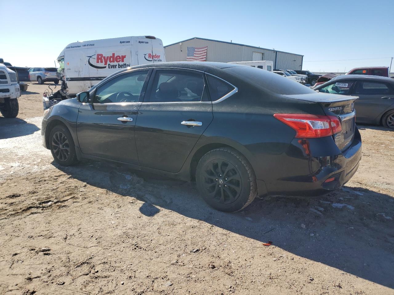 2018 Nissan Sentra - Image 2