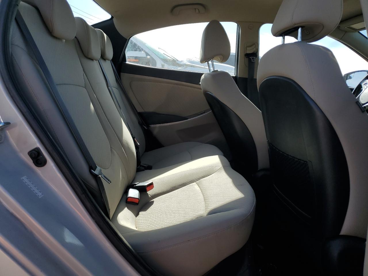 2016 Hyundai Accent - Image 10