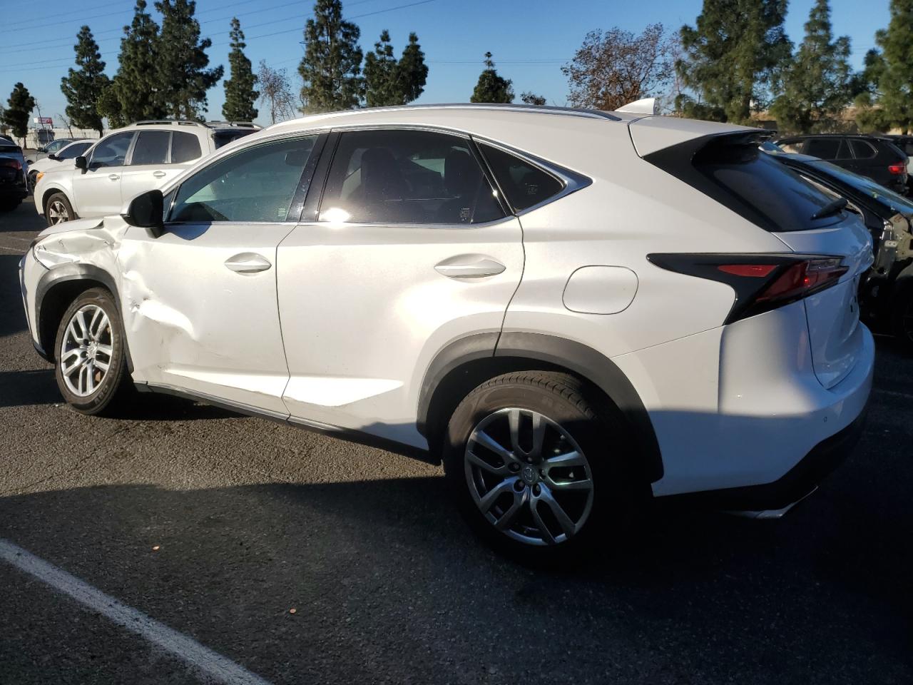 VIN JTJYARBZ1G2043712 2016 LEXUS NX no.2