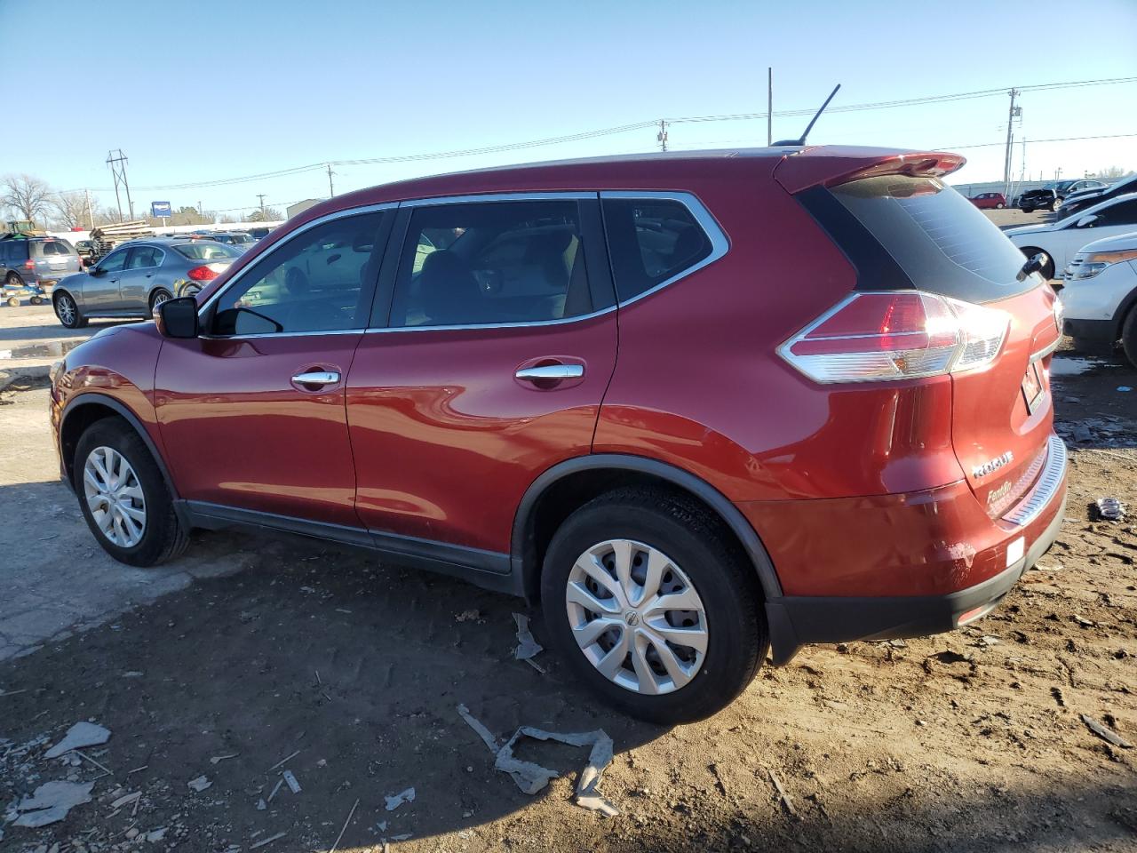 2015 Nissan Rogue - Image 2