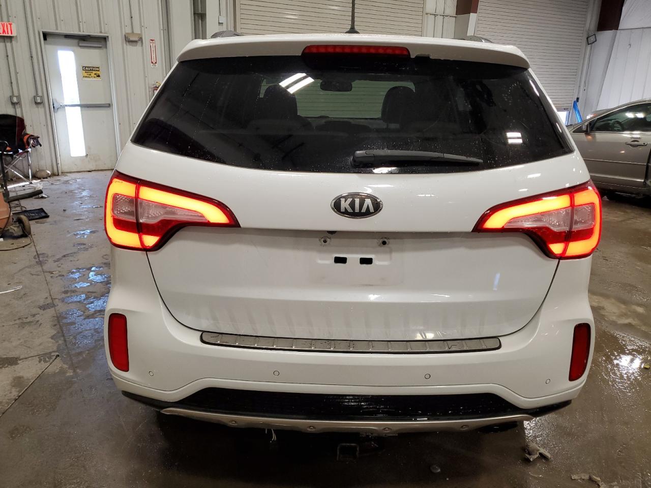 2014 Kia Sorento - Image 6