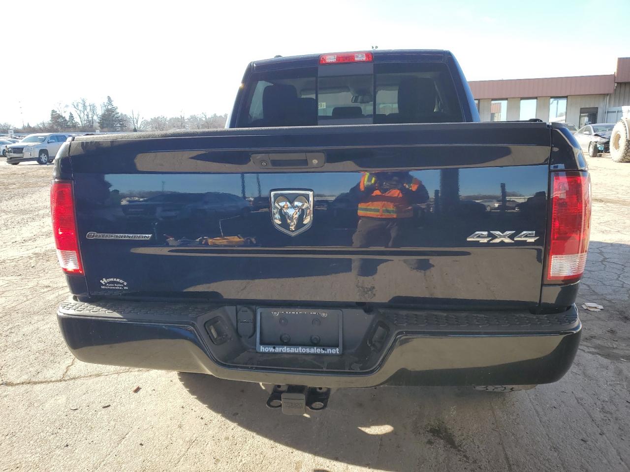 2017 RAM 1500 - Image 6