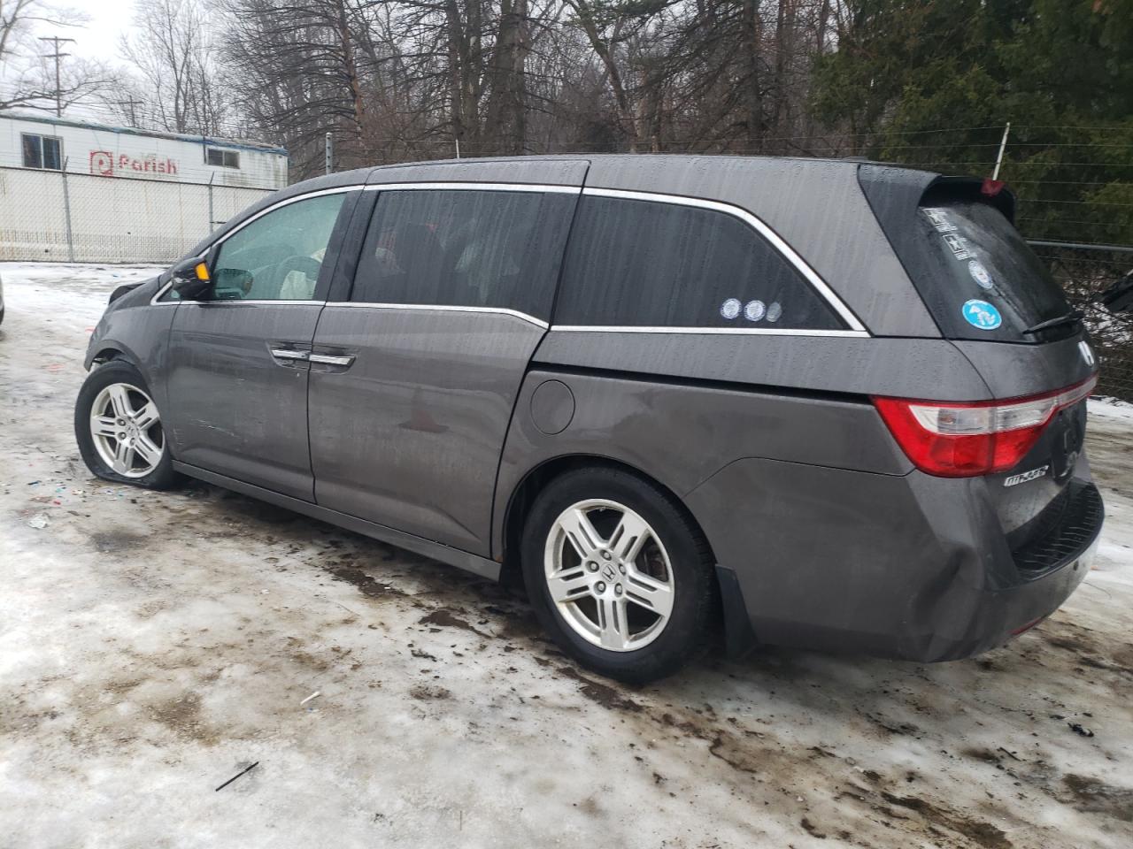 2013 Honda Odyssey - Image 2