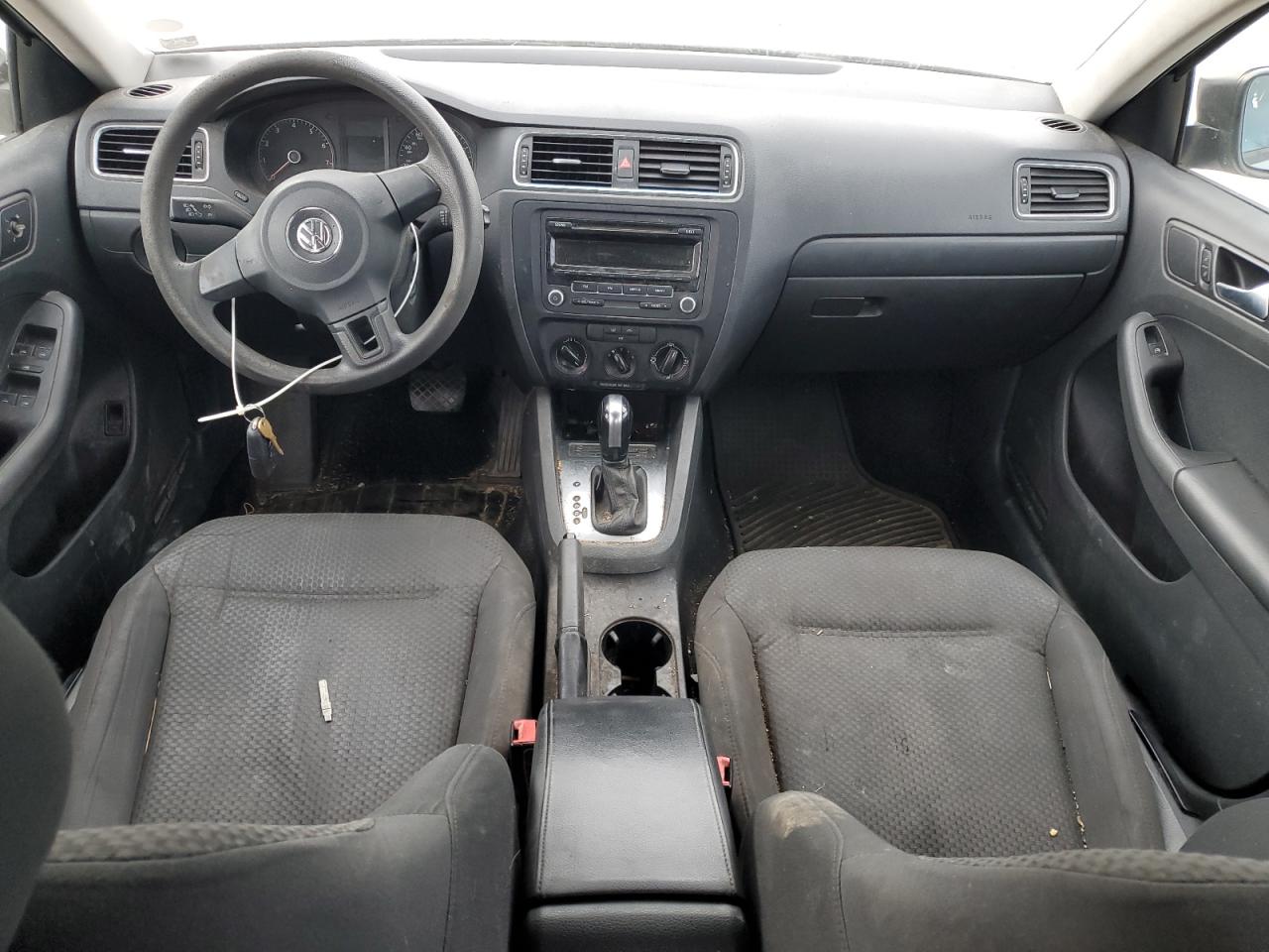 2014 Volkswagen Jetta - Image 8