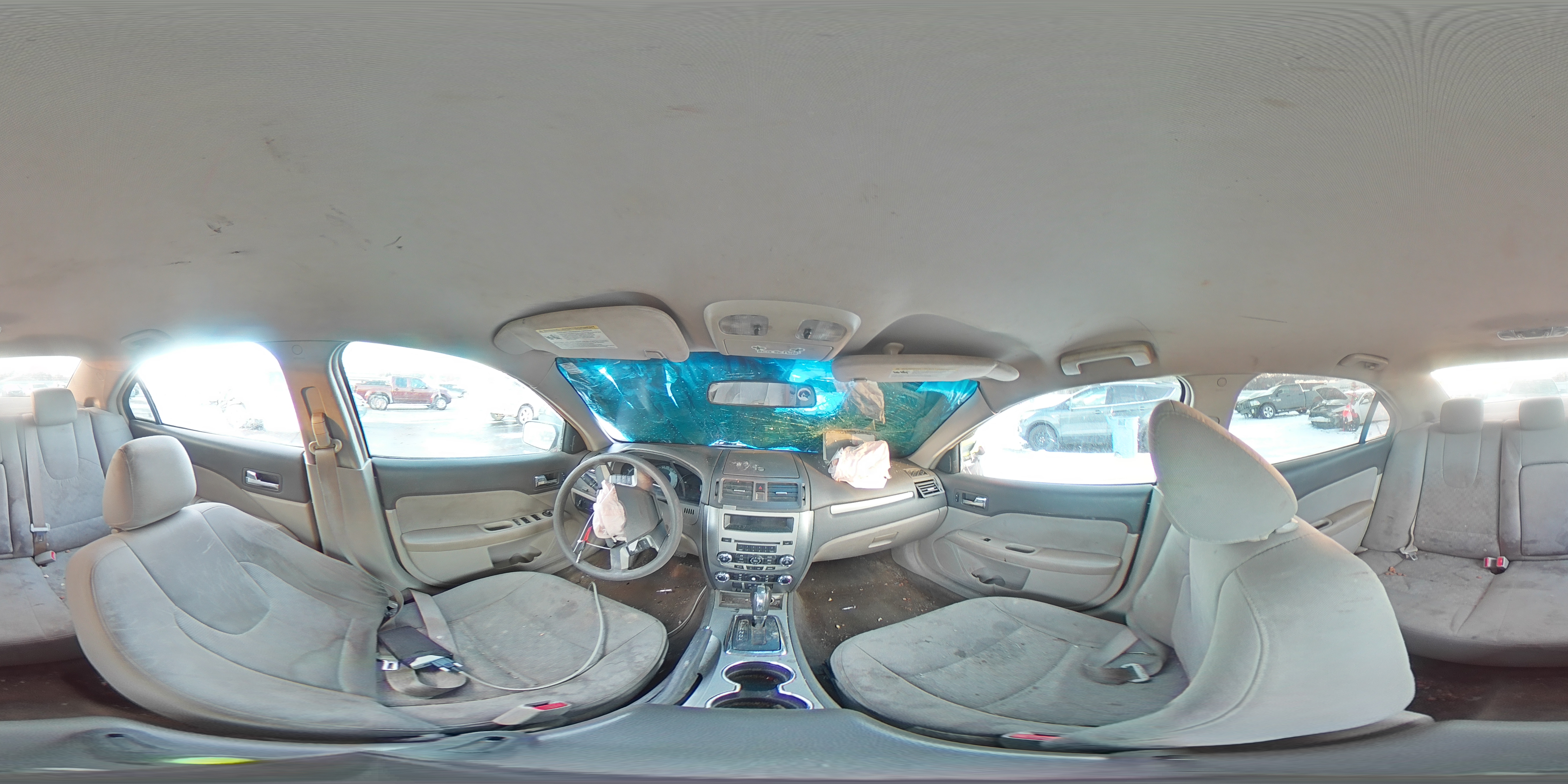 2010 Ford Fusion - Image 13