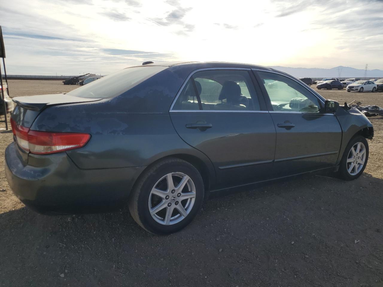 2004 Honda Accord - Image 3