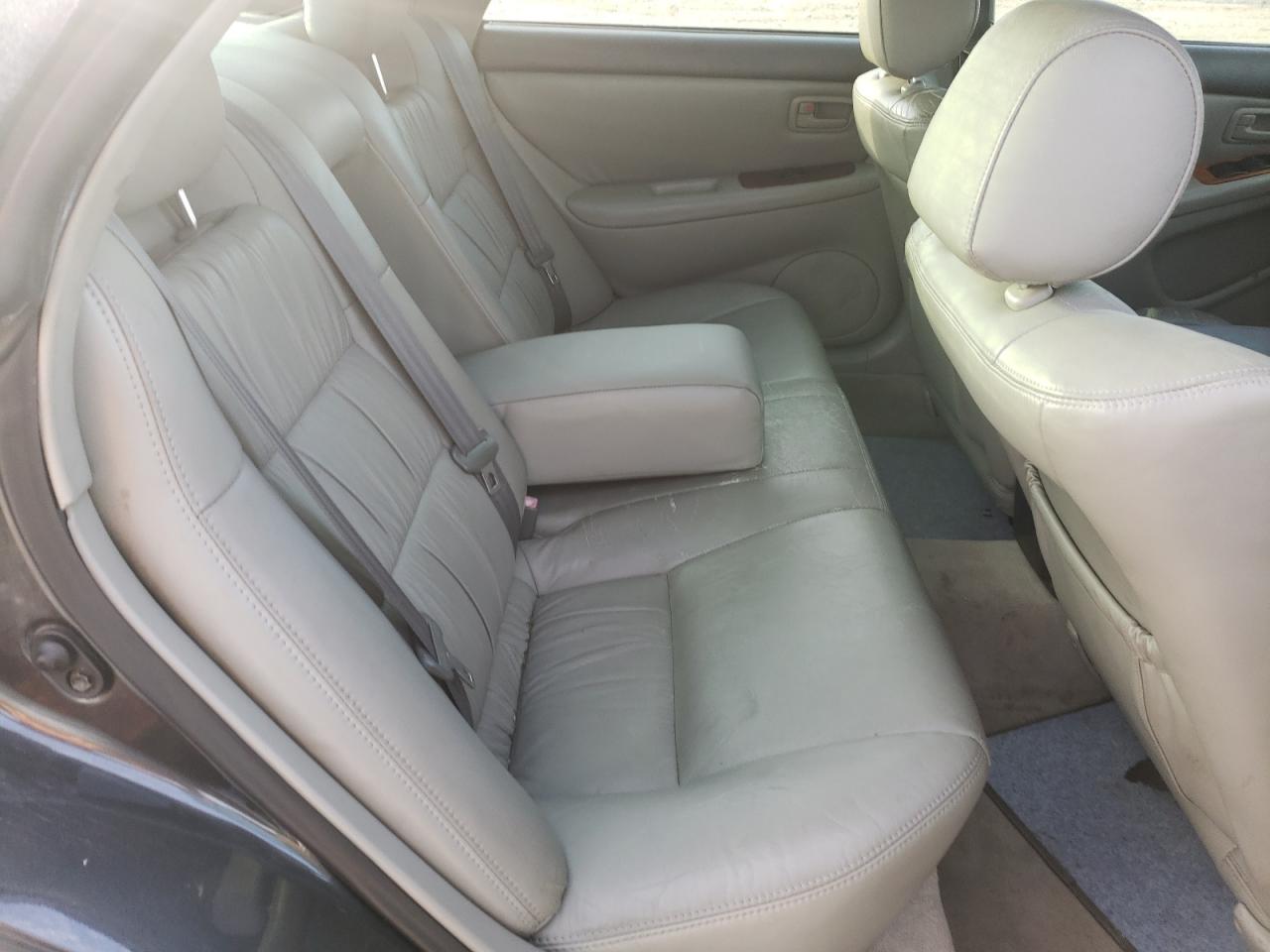 2001 Lexus Es 300 VIN: JT8BF28G310339632 Lot: 41516135