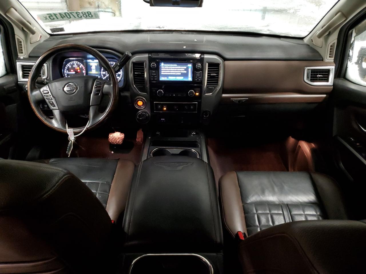 2017 Nissan Titan - Image 8