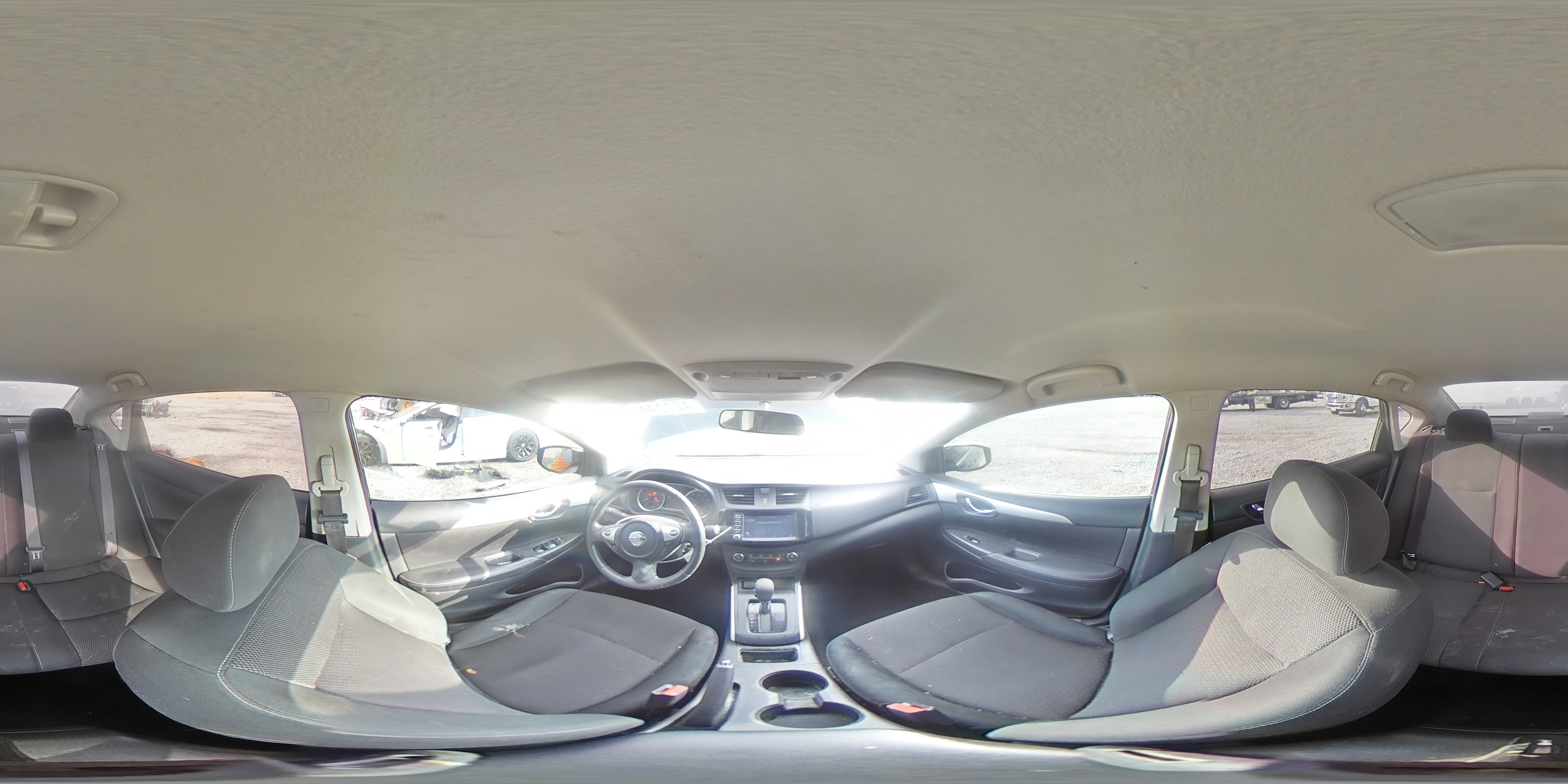 2019 Nissan Sentra - Image 13
