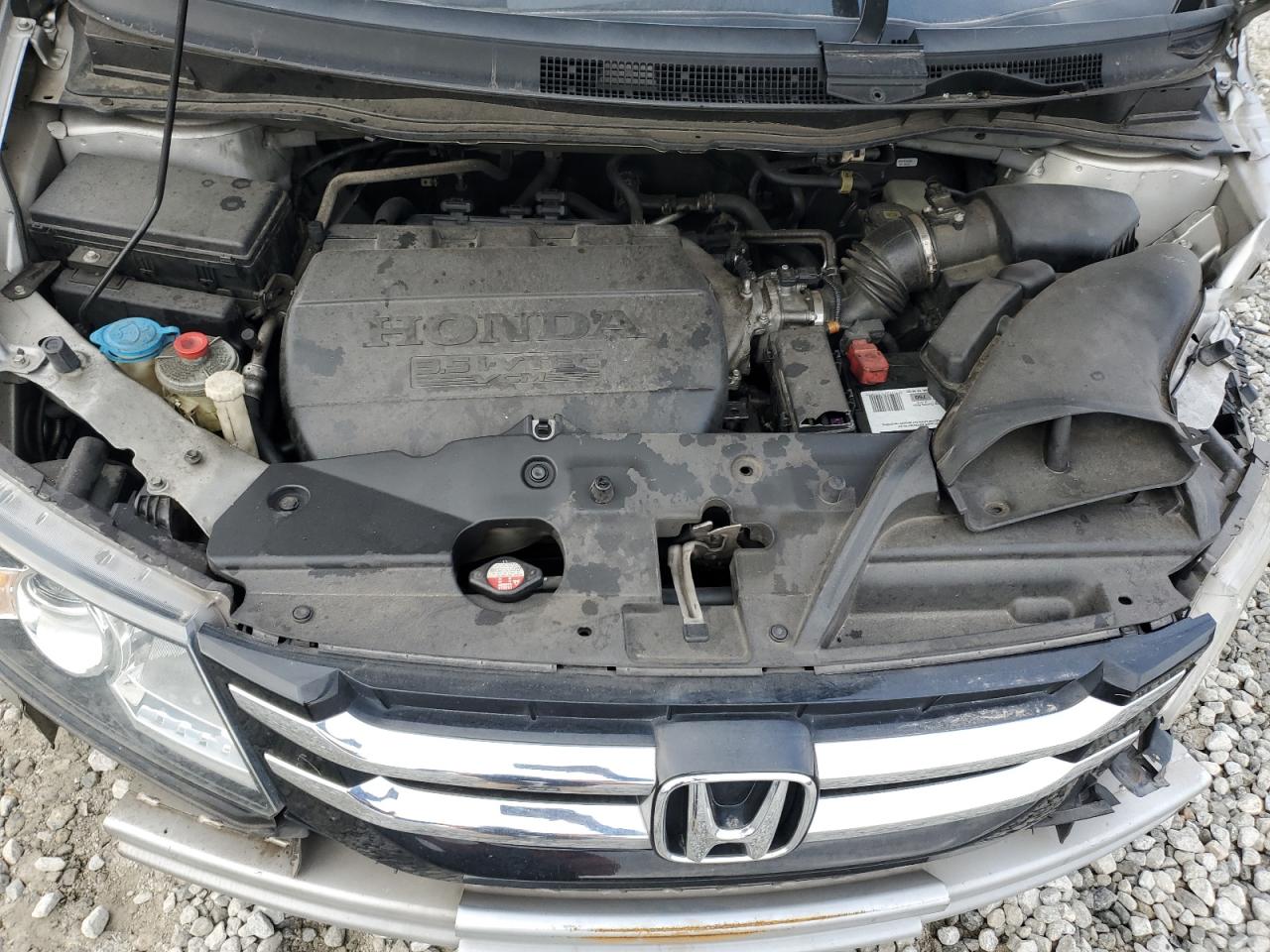 2015 Honda Odyssey - Image 12