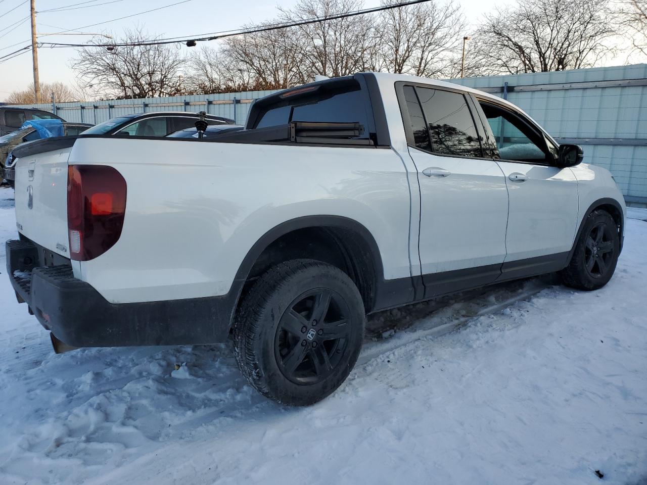 2021 Honda Ridgeline - Image 3