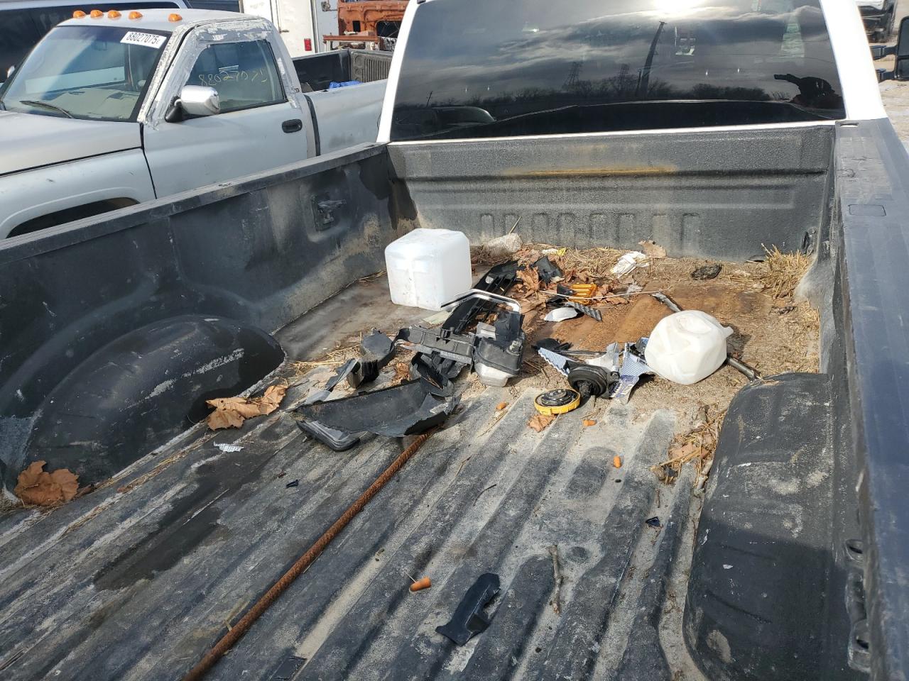 2019 Ford F350 - Image 10