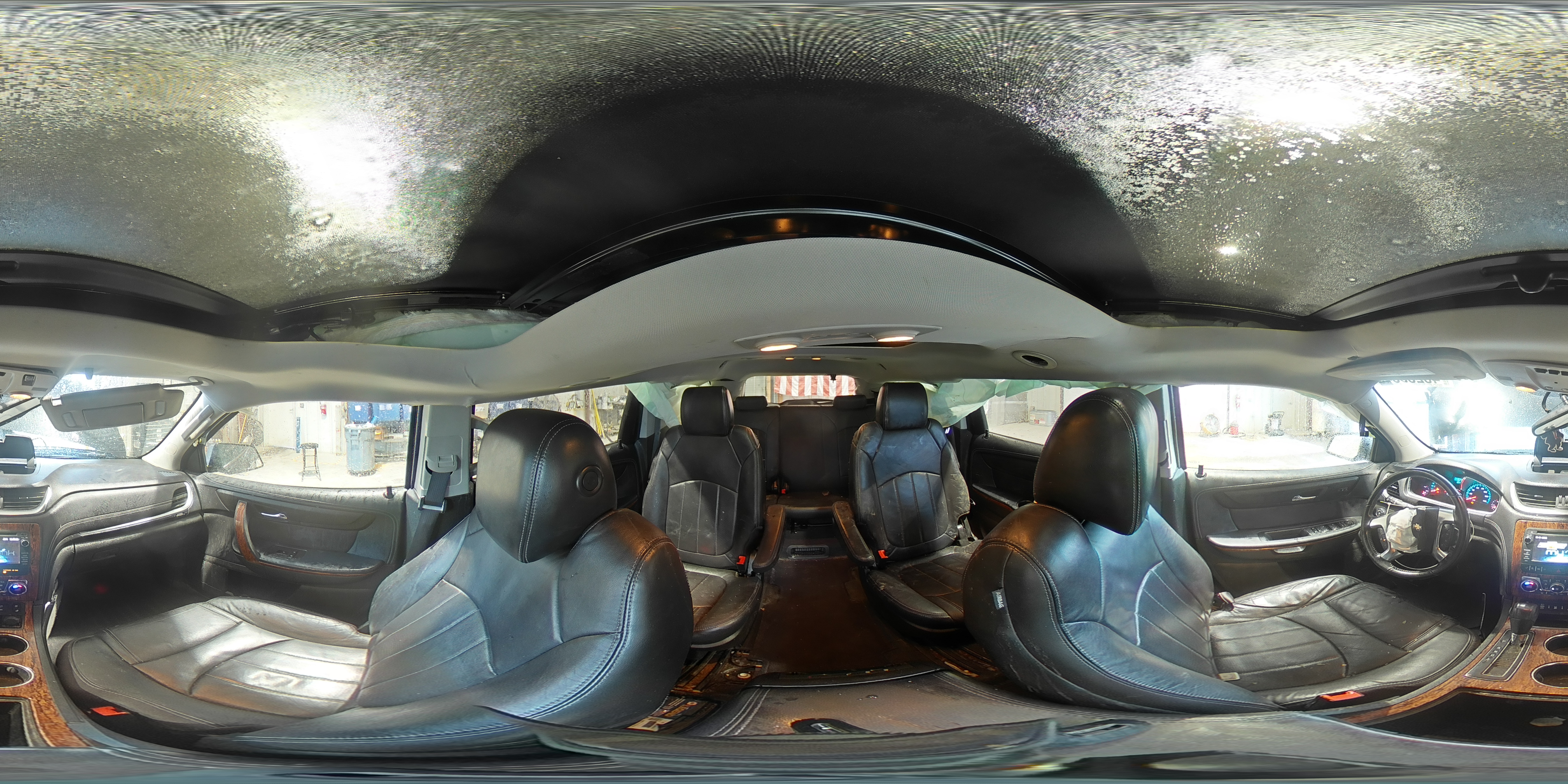 2013 Chevrolet Traverse - Image 12
