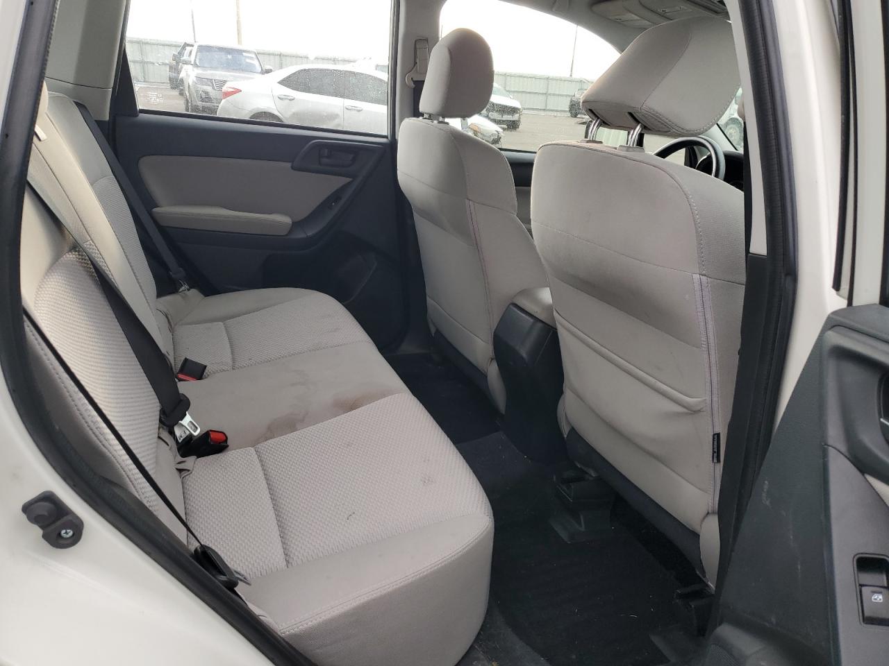 2015 Subaru Forester - Image 10