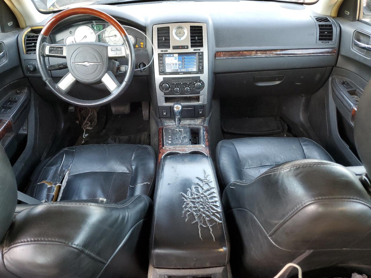 2009 Chrysler 300 - Image 8
