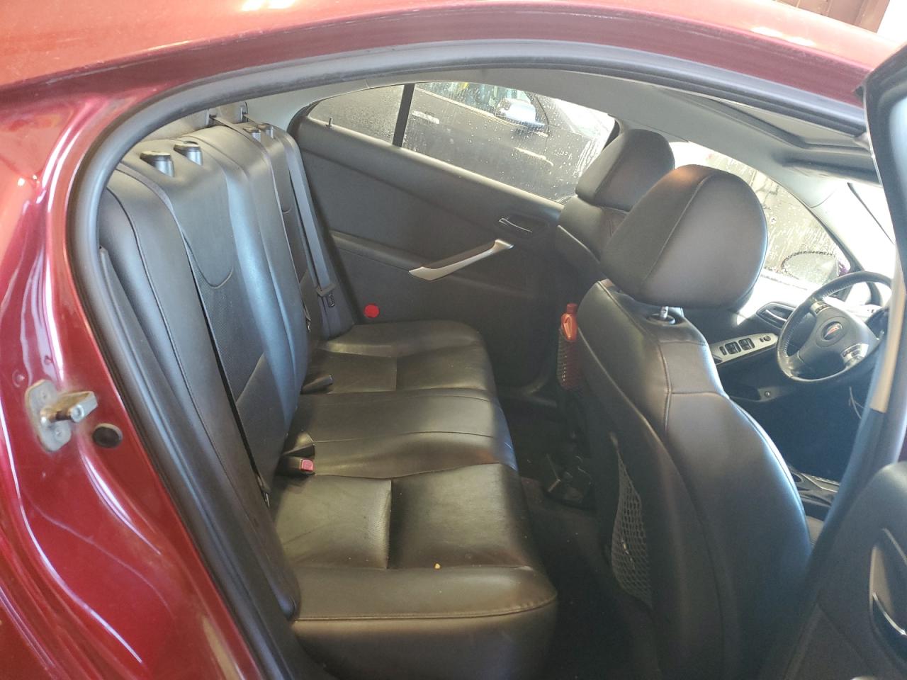 2010 Pontiac G6 - Image 10