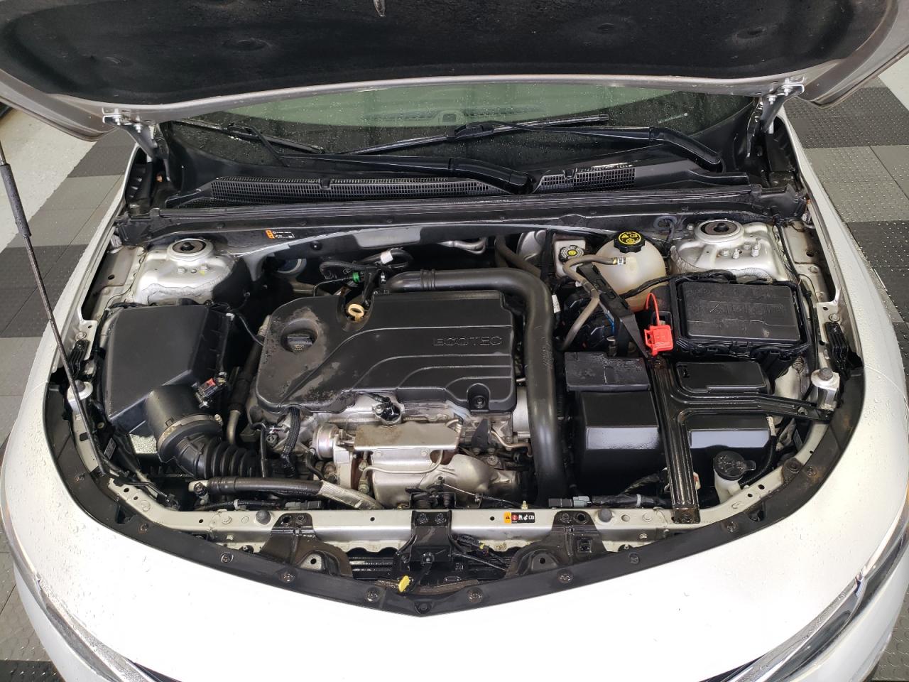 2020 Chevrolet Malibu - Image 11