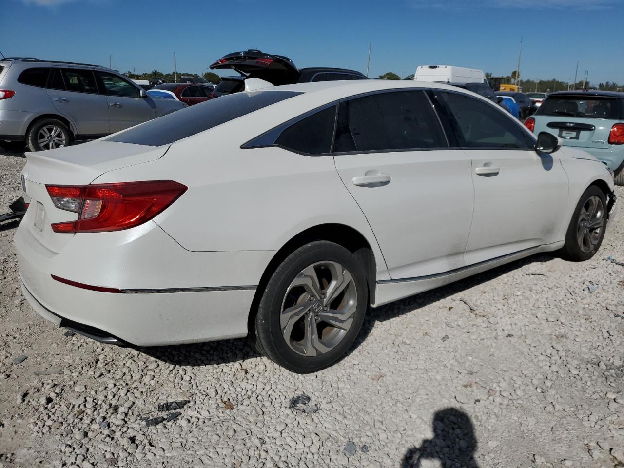 2020 Honda Accord - Image 3