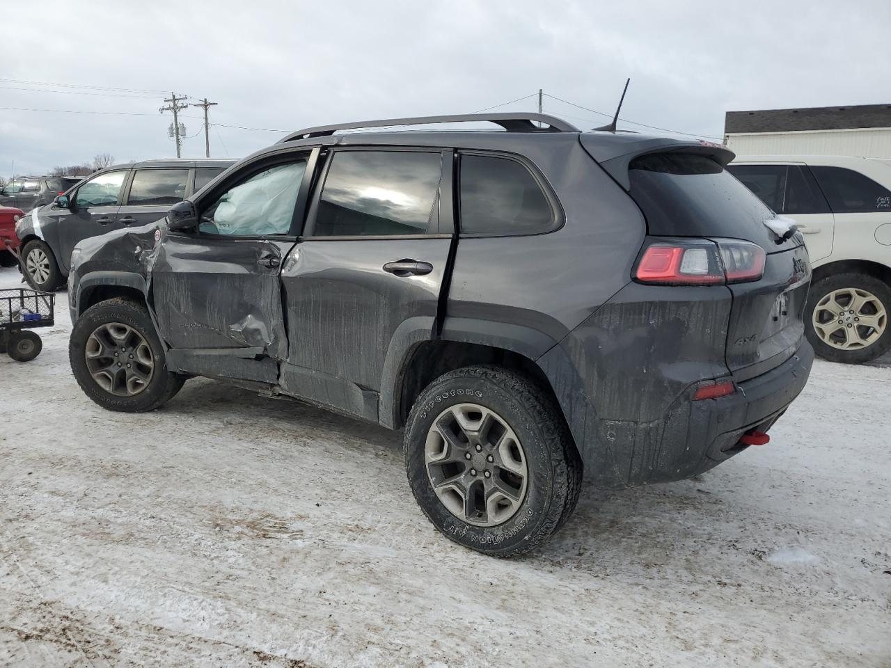 2019 Jeep Cherokee - Image 2