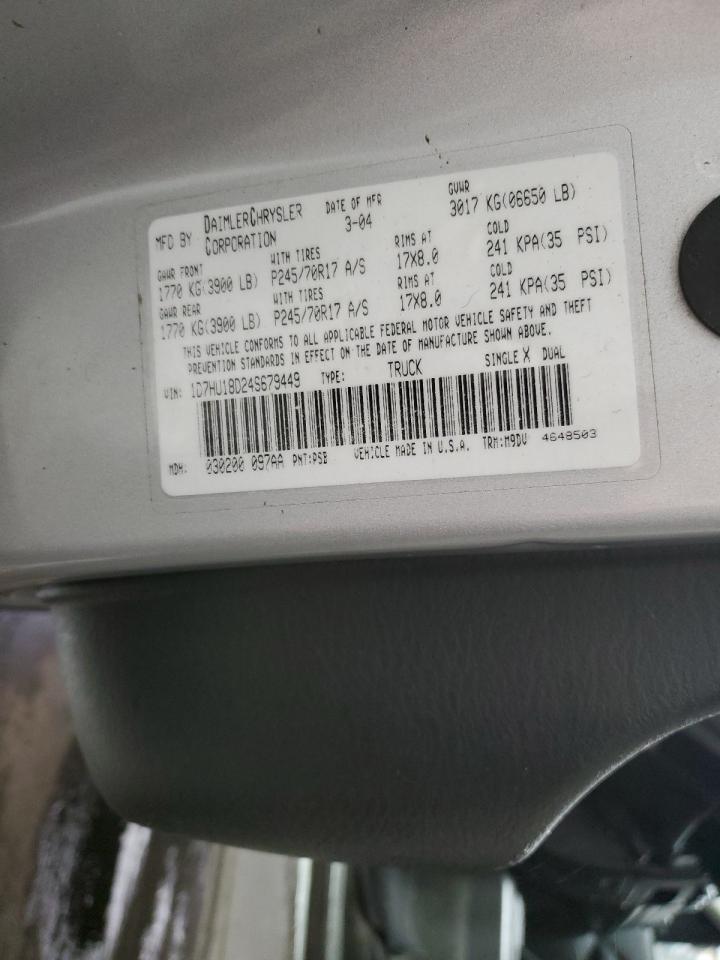 2004 Dodge RAM - Image 12