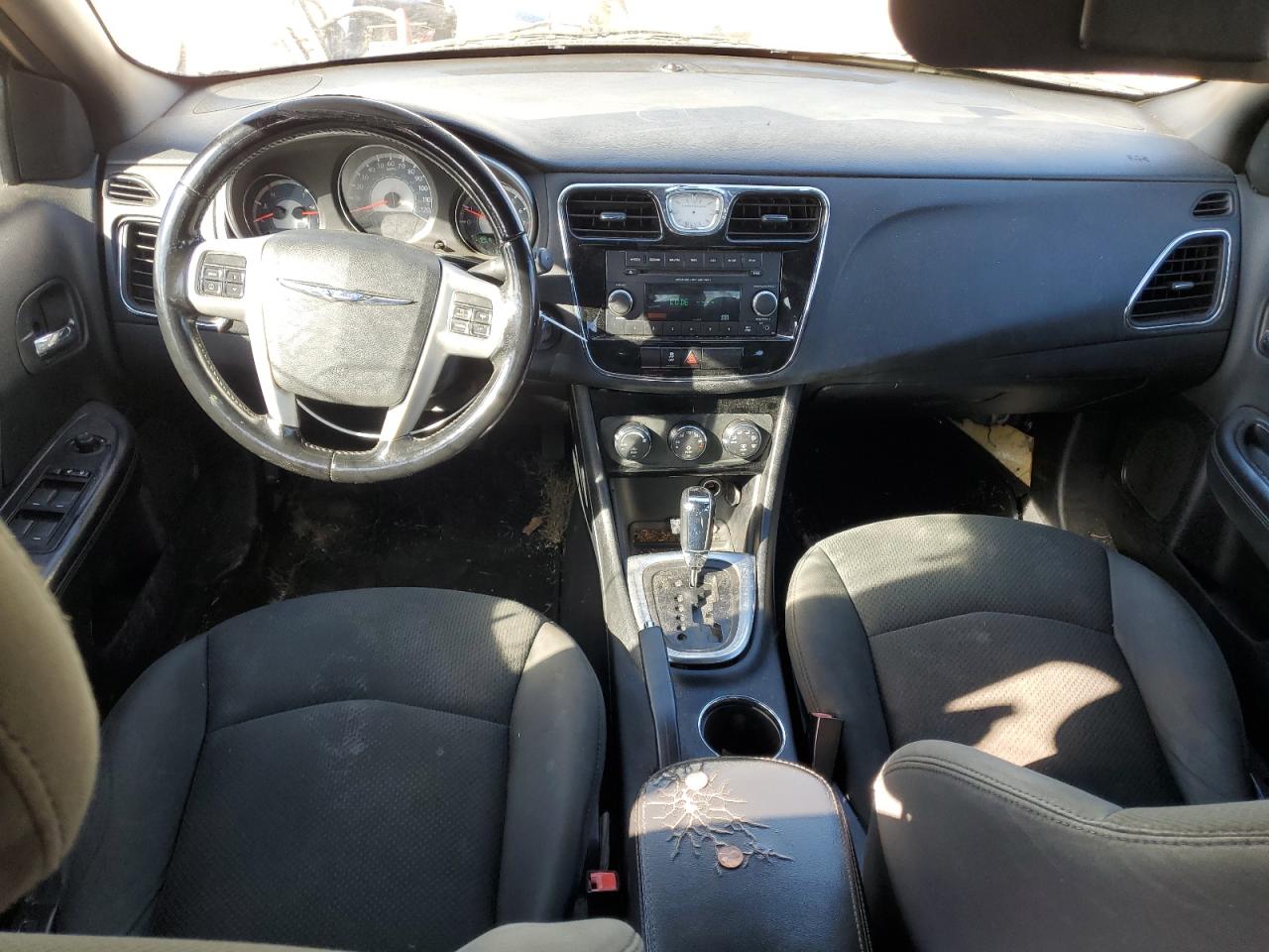 2012 Chrysler 200 - Image 8
