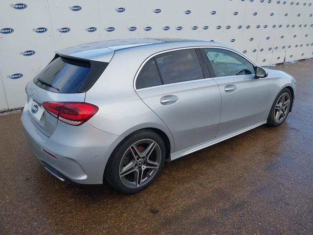 2019 MERCEDES BENZ A 180 AMG