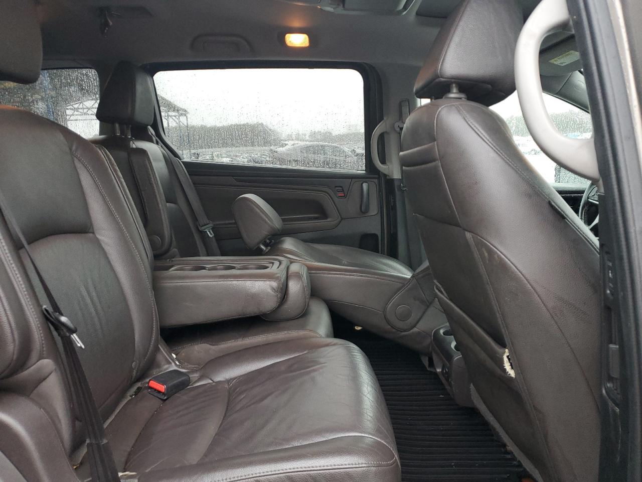 2018 Honda Odyssey - Image 11