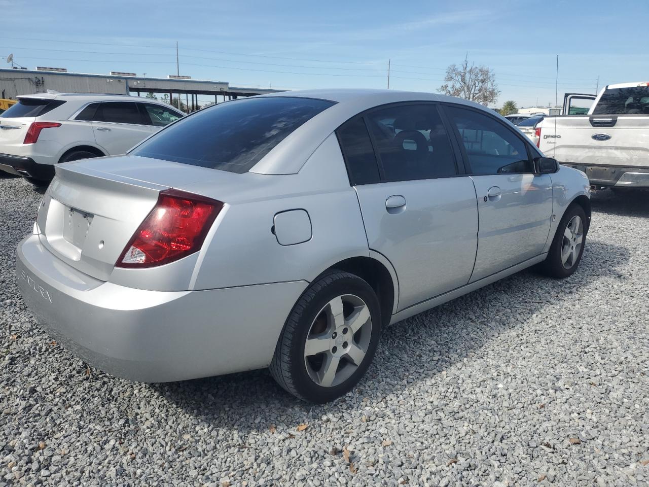 2007 Saturn ION - Image 3