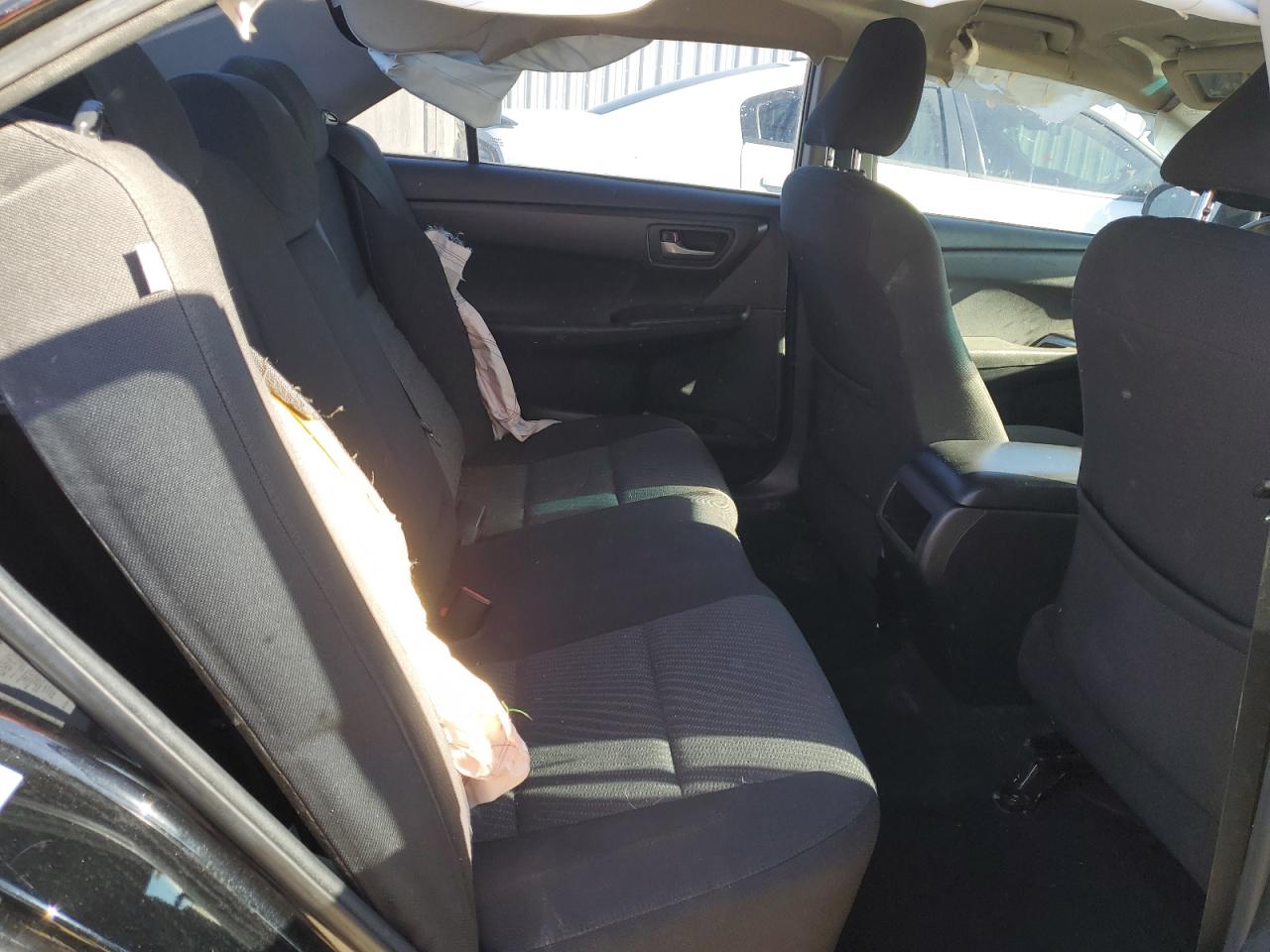 2017 Toyota Camry - Image 10