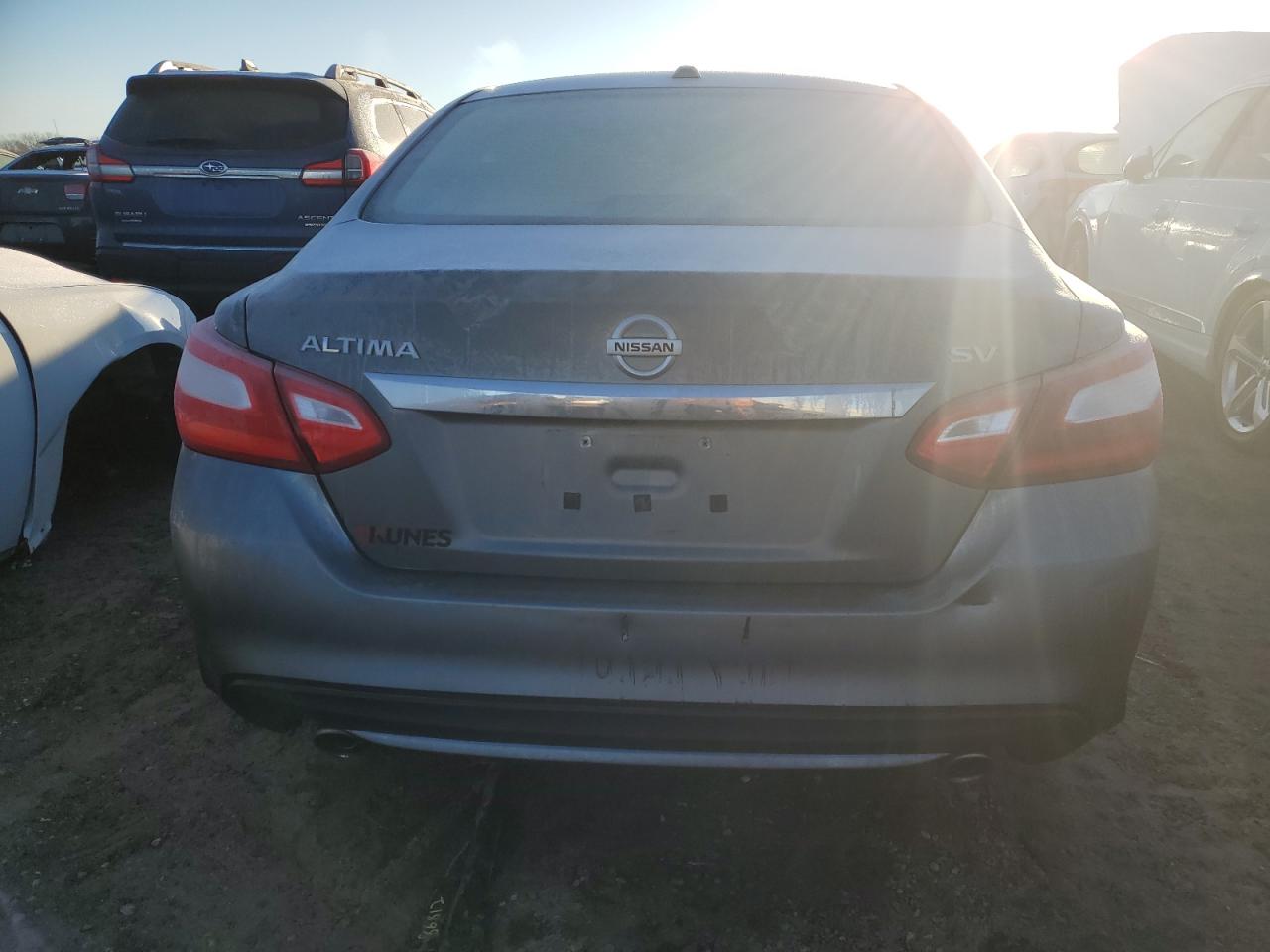 2016 Nissan Altima - Image 6