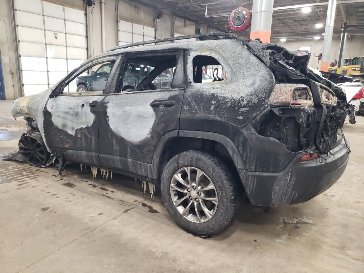 2019 Jeep Grand Cherokee - Image 2