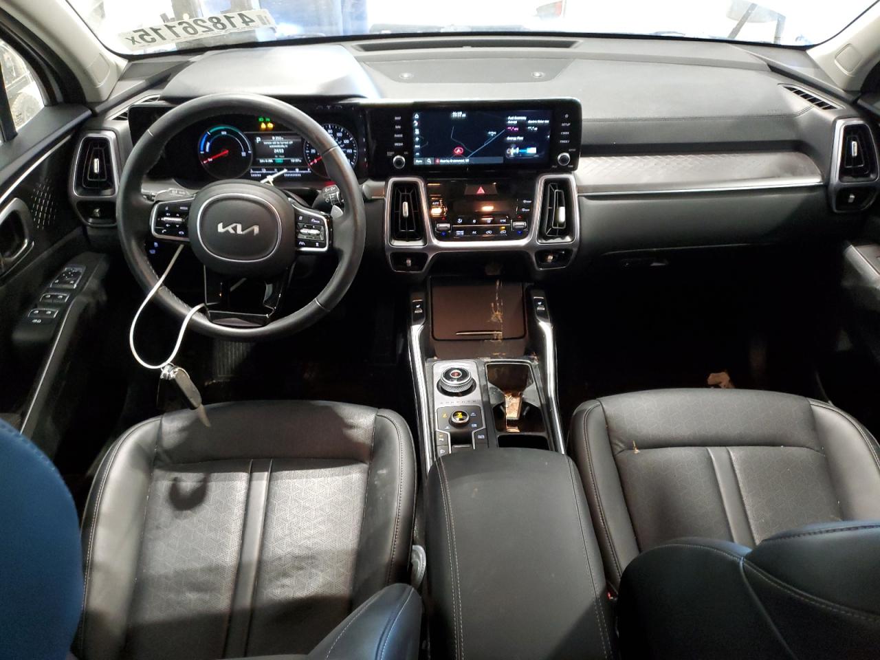 2023 Kia Sorento - Image 8