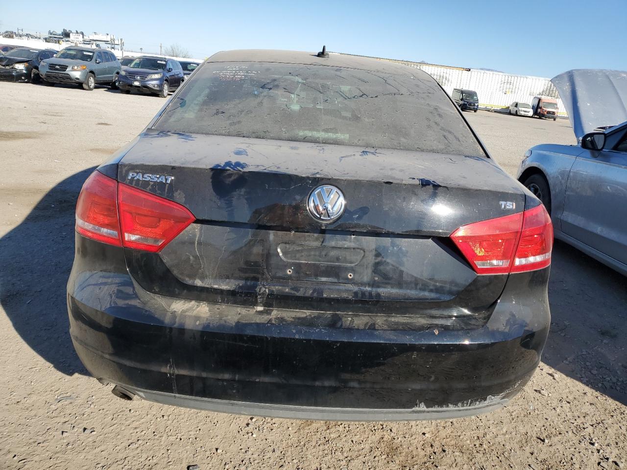 2014 Volkswagen Passat - Image 6