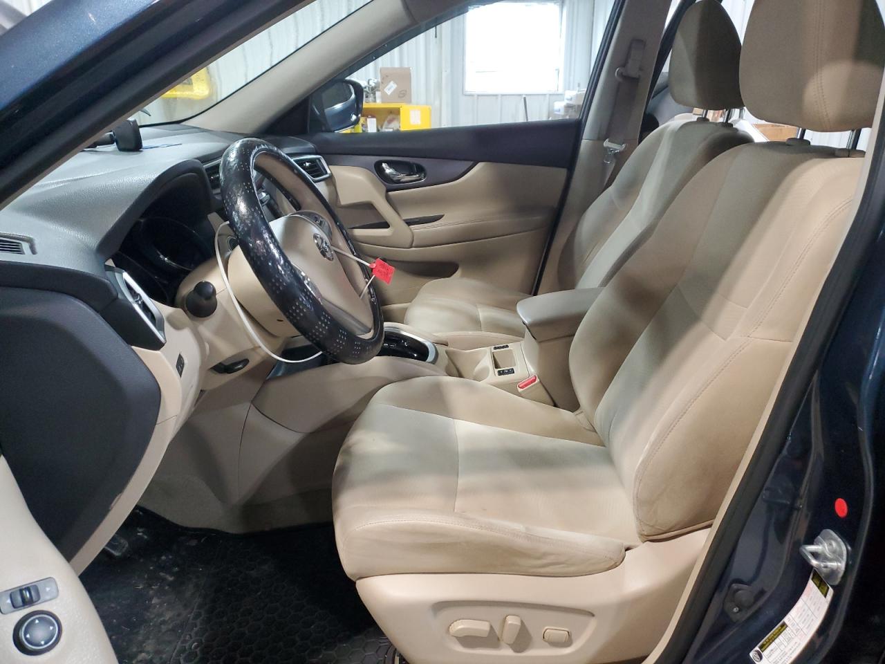 2015 Nissan Rogue - Image 7