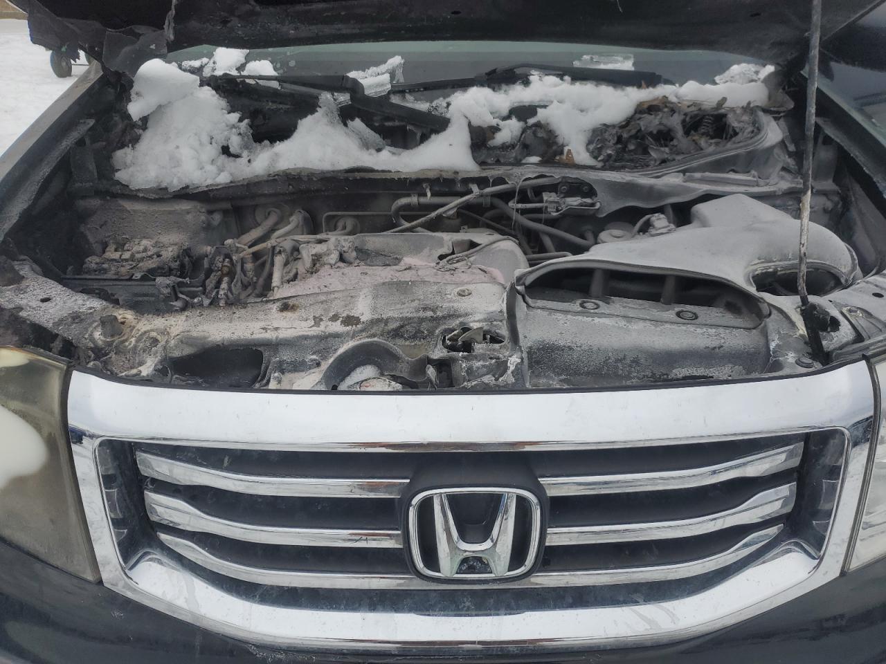 2015 Honda Pilot - Image 12