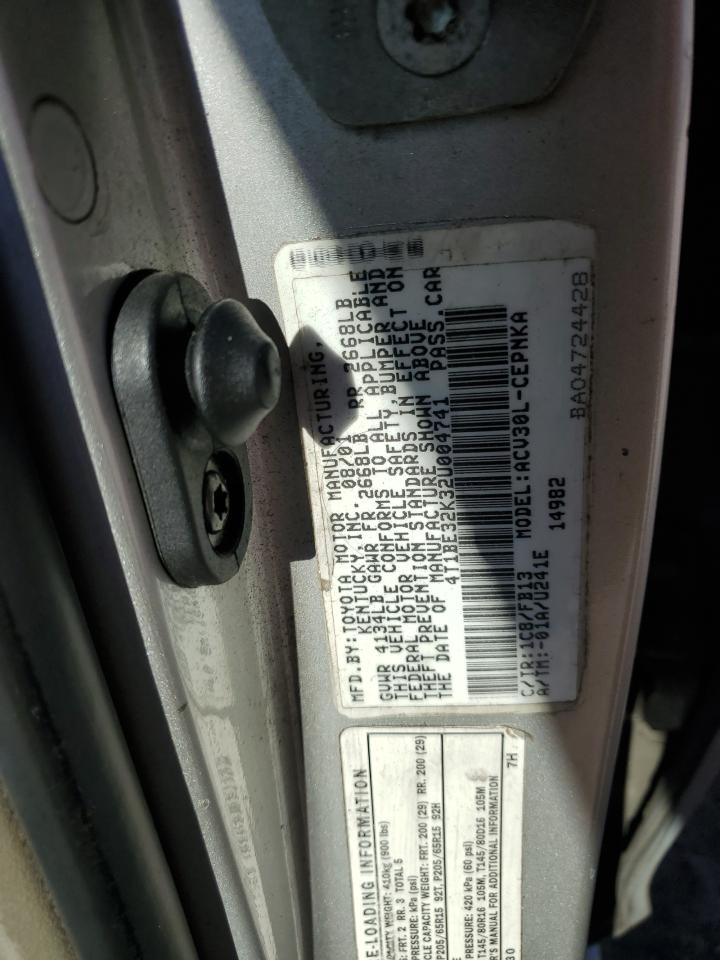 2002 Toyota Camry - Image 12