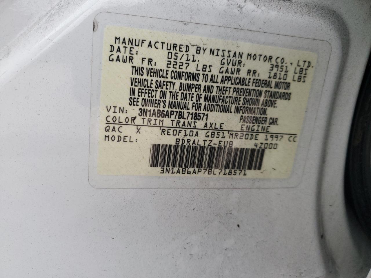 2011 Nissan Sentra - Image 14