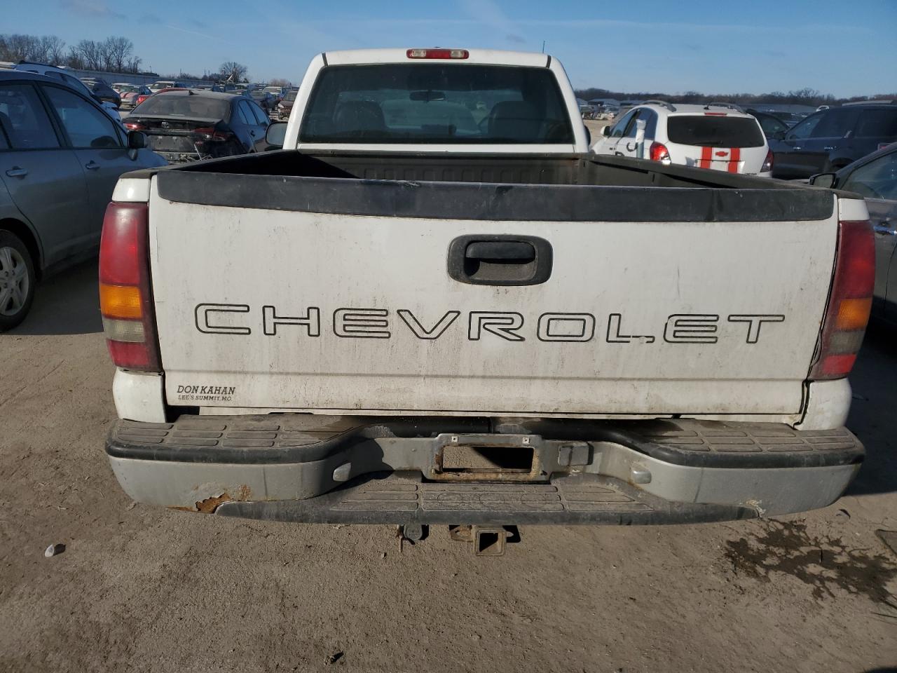 2001 Chevrolet Silverado - Image 6