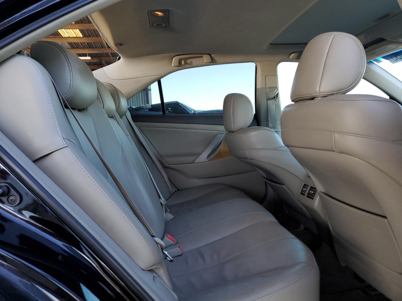 2007 Toyota Camry - Image 10