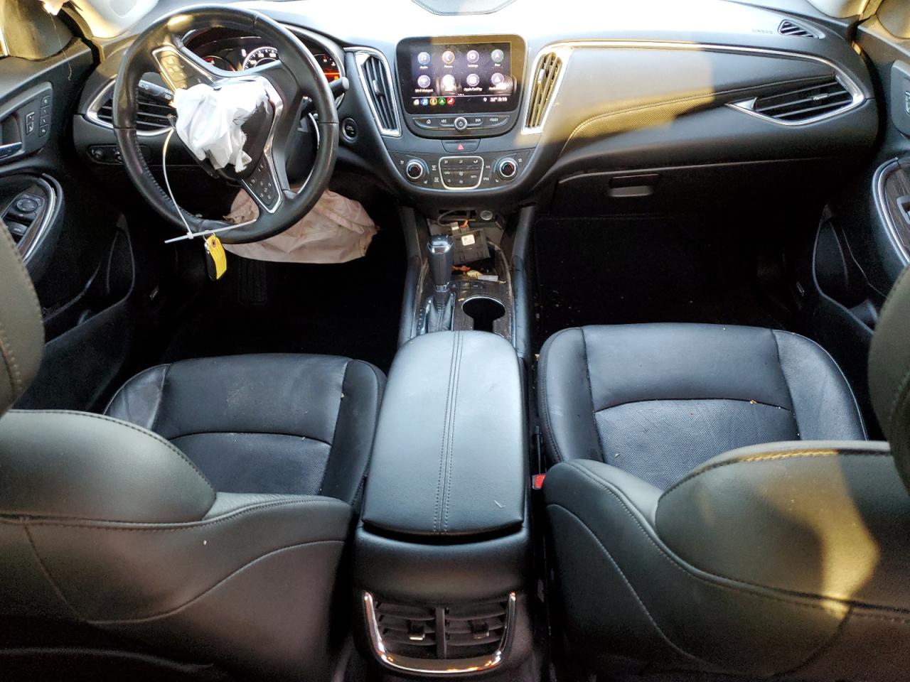 2020 Chevrolet Malibu - Image 9