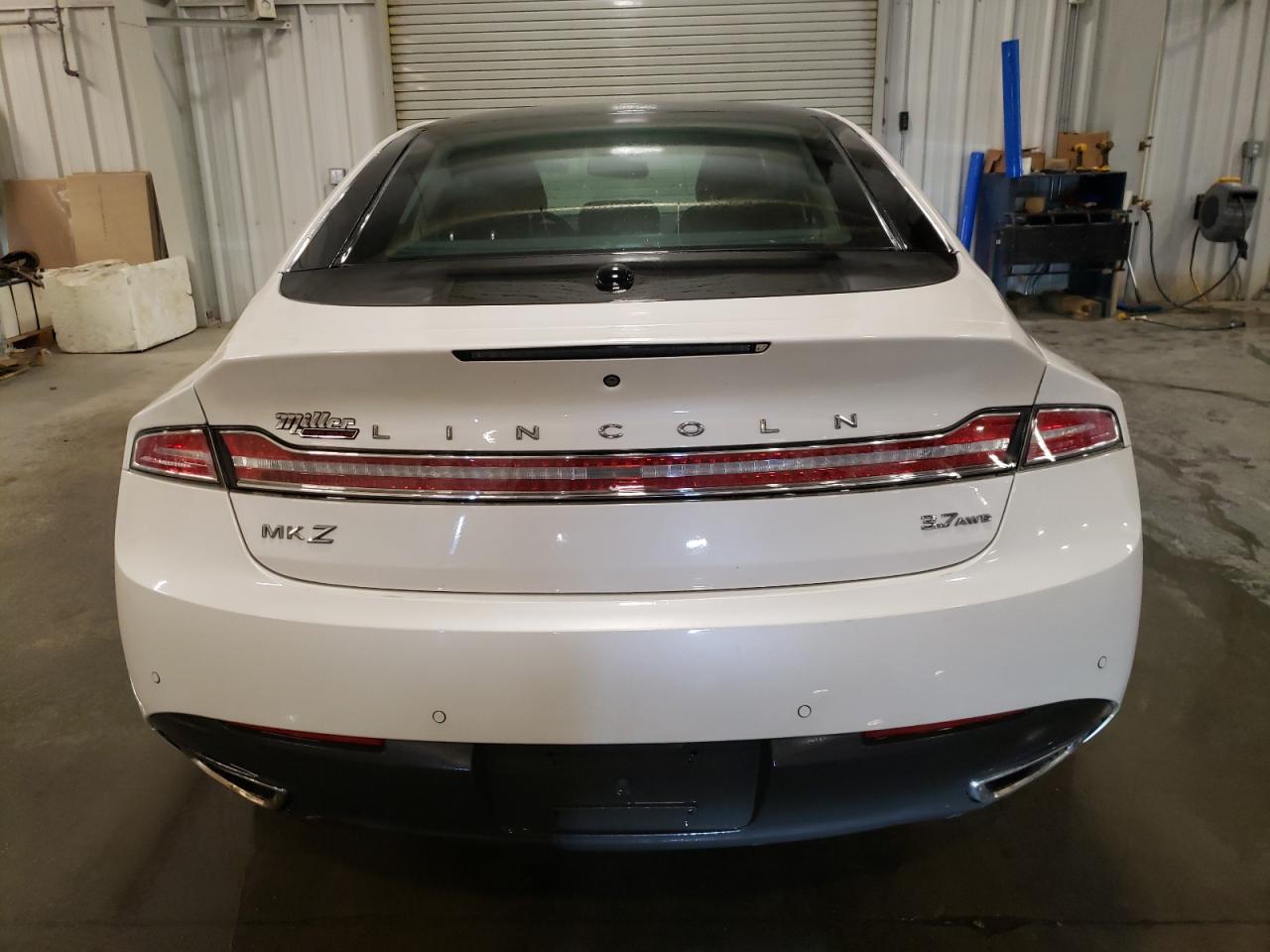 2016 Lincoln MKZ - Image 6