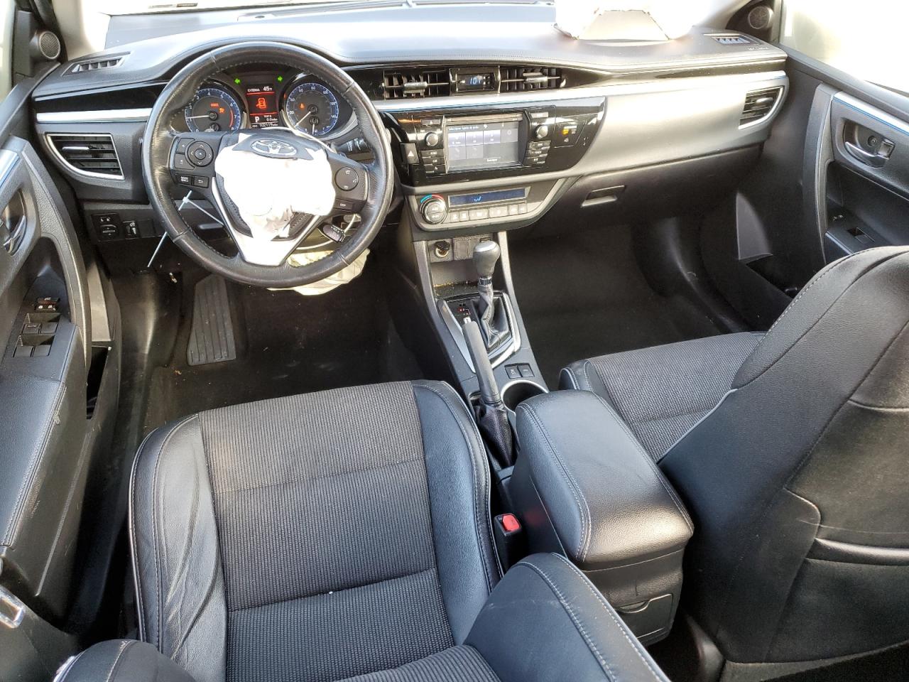2016 Toyota Corolla - Image 8