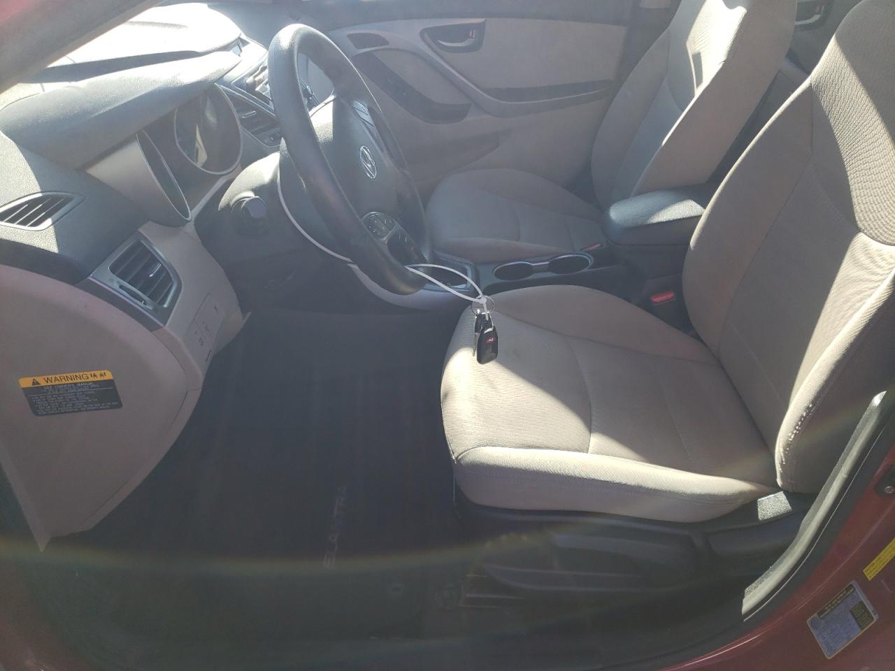 2015 Hyundai Elantra - Image 7