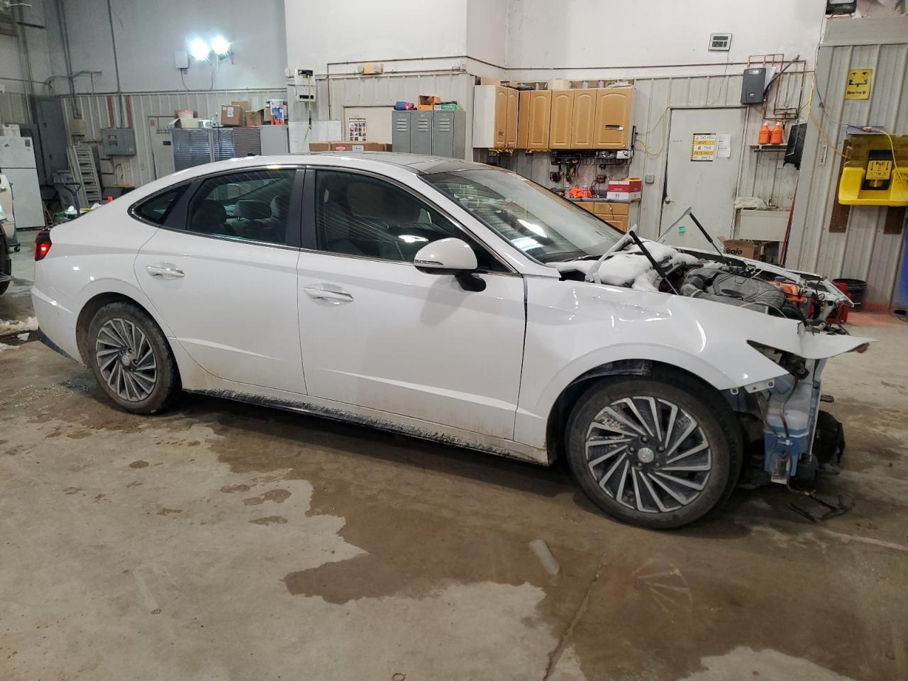2023 Hyundai Sonata - Image 4
