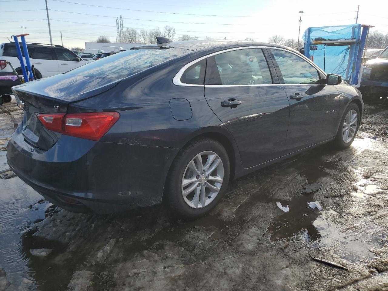 2016 Chevrolet Malibu - Image 3