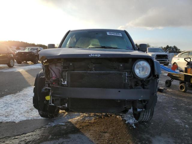 Паркетники JEEP PATRIOT 2014 Чорний