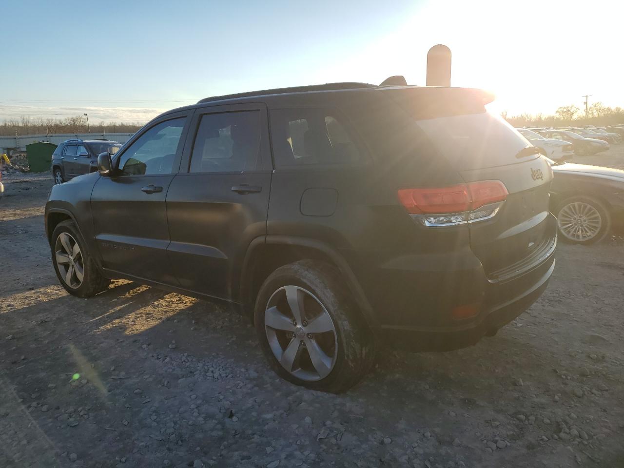 2014 Jeep Grand Cherokee - Image 2