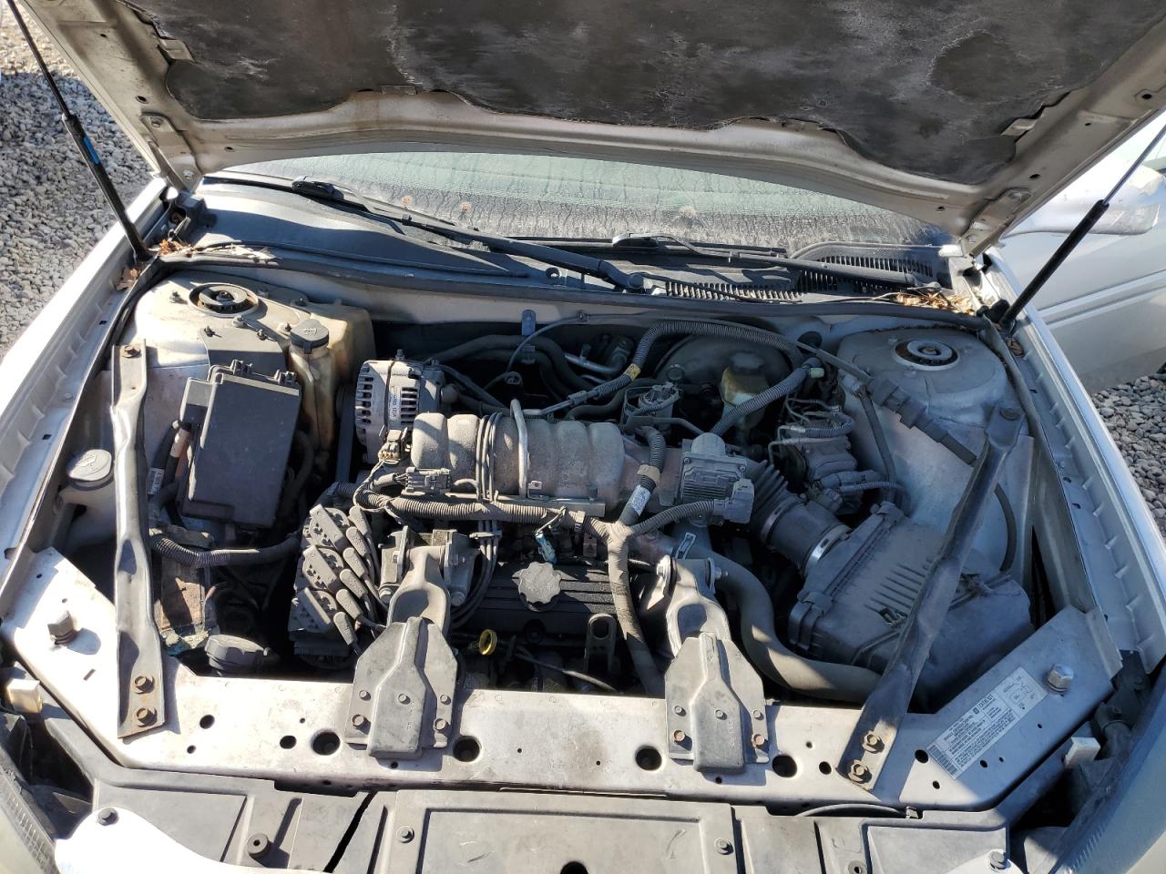 2004 Pontiac Grand Prix - Image 11