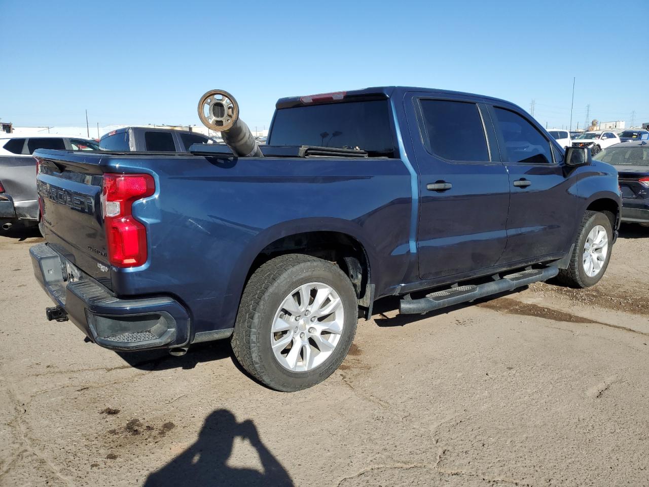 2021 Chevrolet Silverado - Image 3